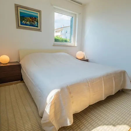 Quiet Living For Digital Nomads With Fast Wifi Quarto em Acomodações Particulares Kostrena